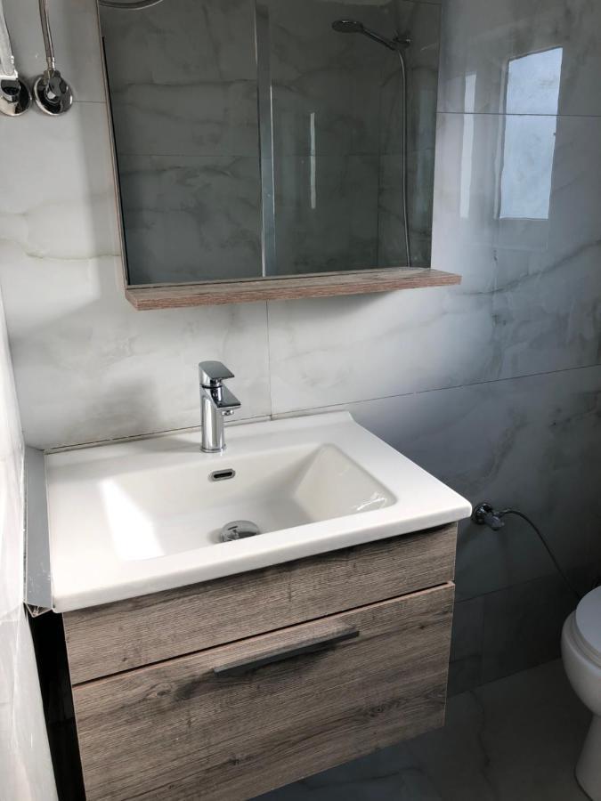 Sandri Apartment Химар Екстериор снимка